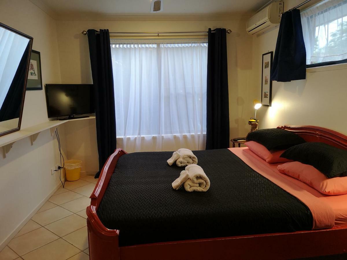 Noosa Edge Nudist Retreat Bed & Breakfast Doonan ภายนอก รูปภาพ